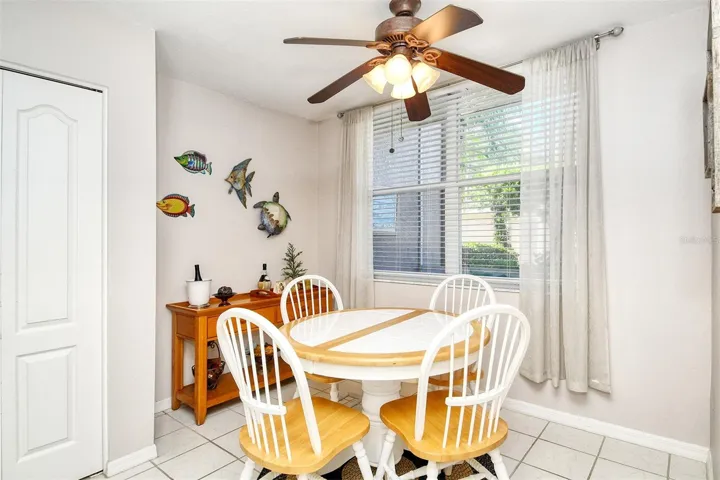 Breakfast Nook