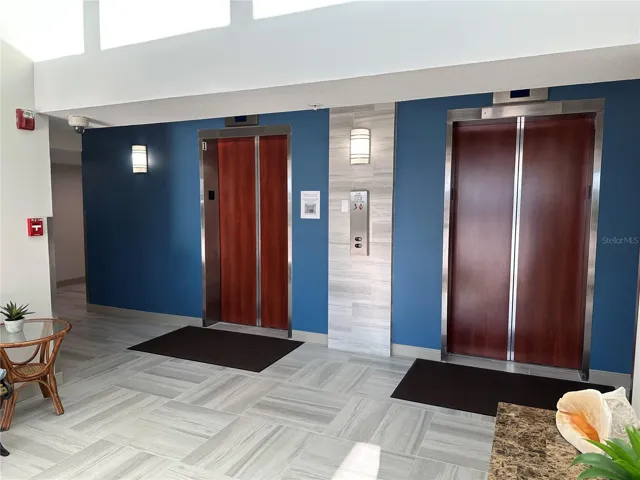 3rd floor lobby