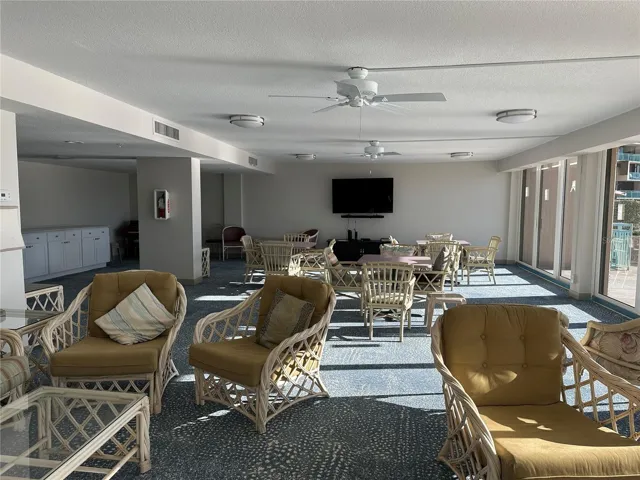 Social room