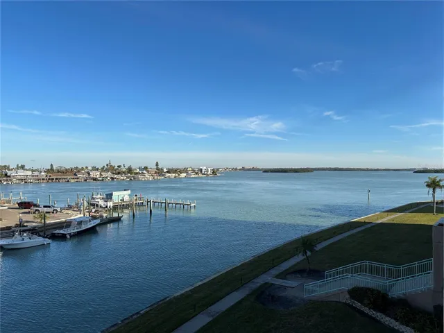 Stunning Water Views