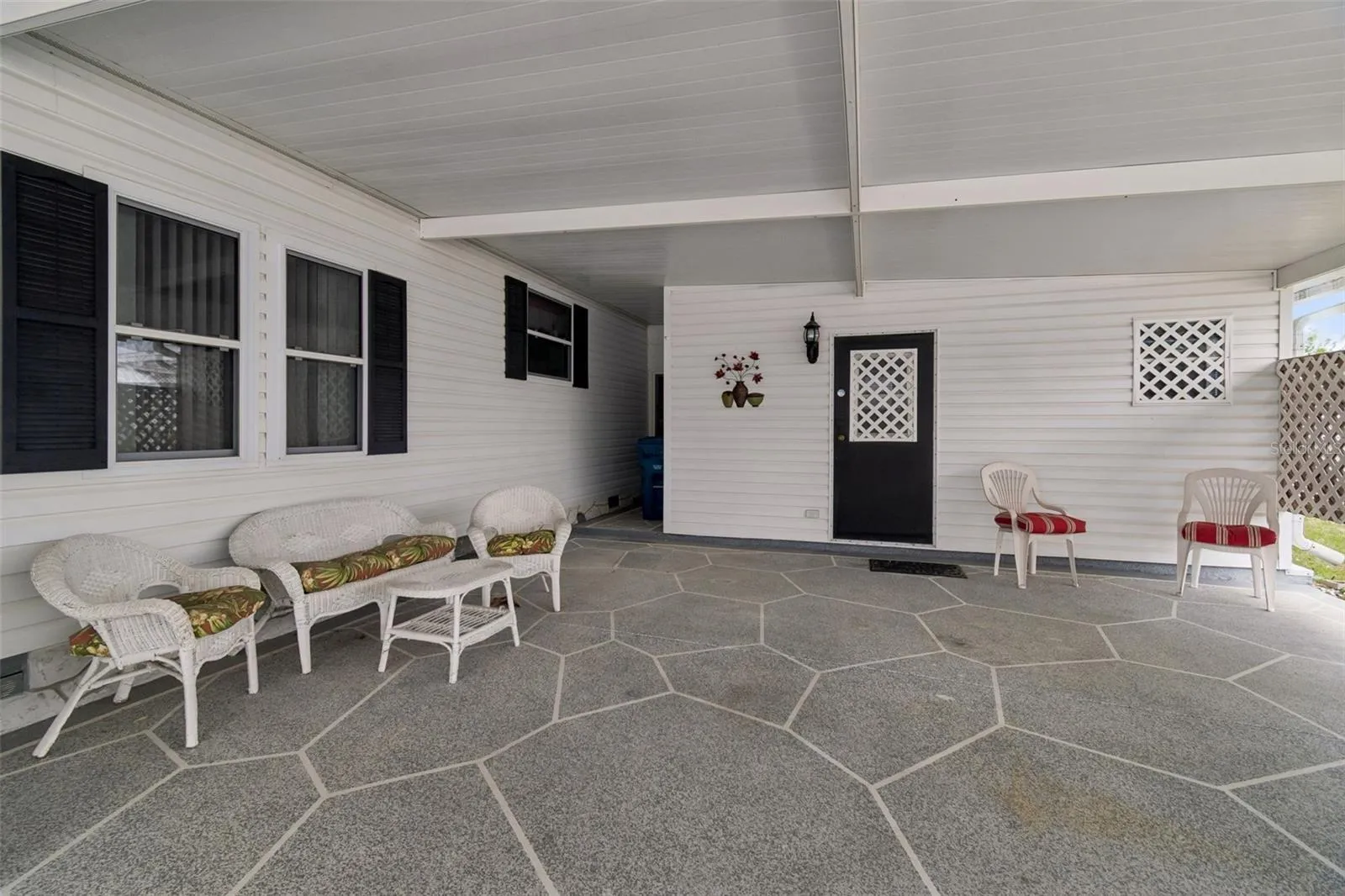 Patio/carport