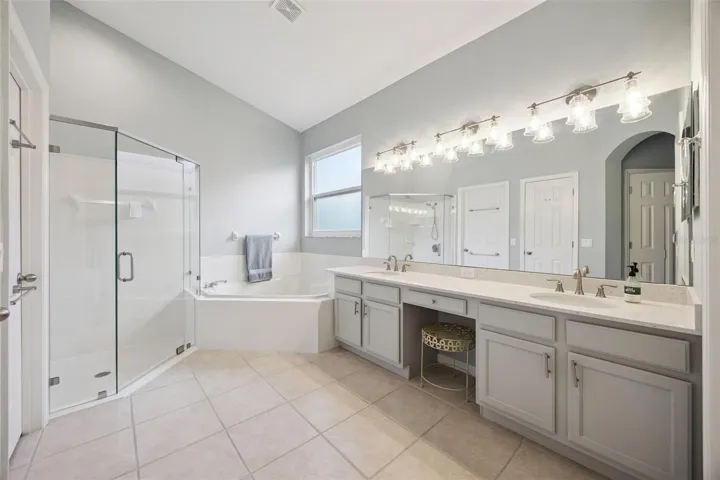 Primary bath