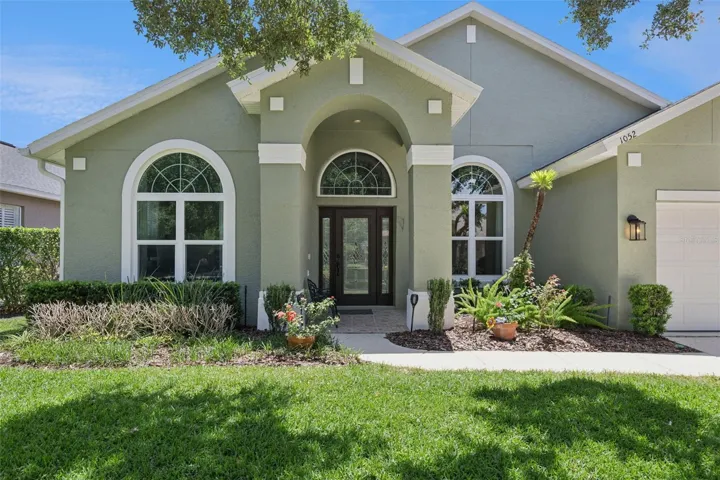 Walkway to front entrance