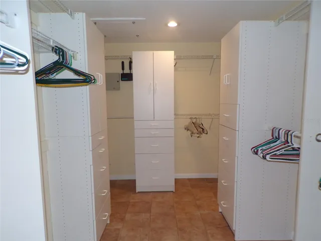 MASTER CLOSET