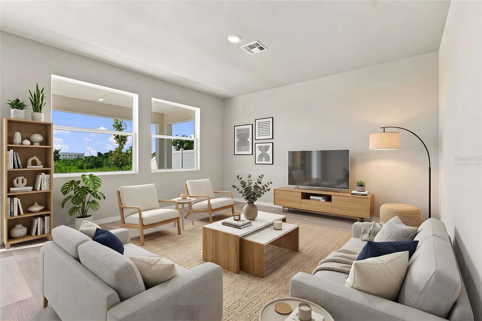 Family Room **Virtually Staged