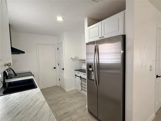 Kitchen angle 2
