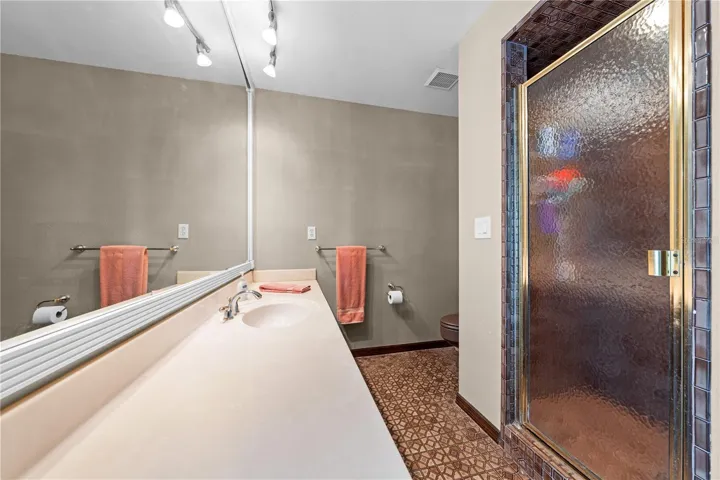 Bathroom #3