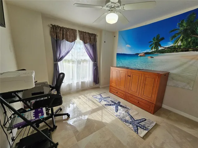 3rd bedroom-murphy bed