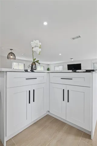 corner cabinet in kitchen island