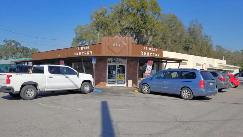 Country Grocery store