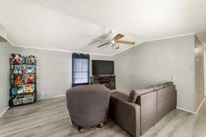 Newly paintedVirtually staged
