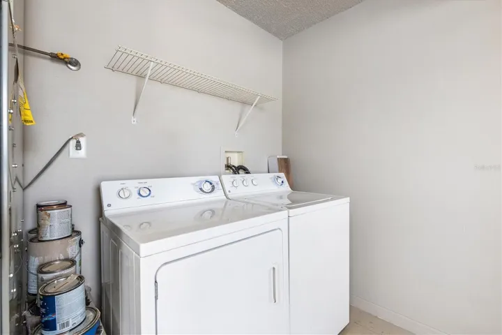 WASHER DRYER - LAUNDRY IN GARAGE