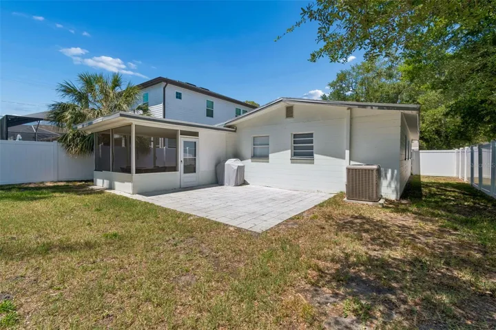 Huge Backyard w/Paver Patio