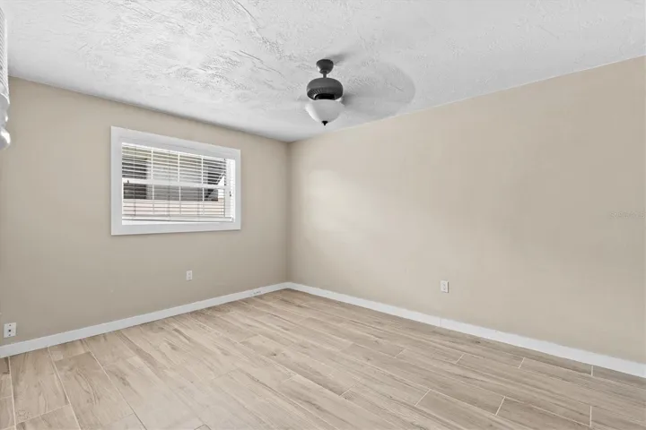 4th bedroom area 13x10