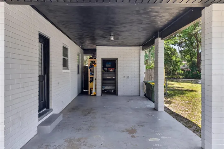 Carport w/ storage