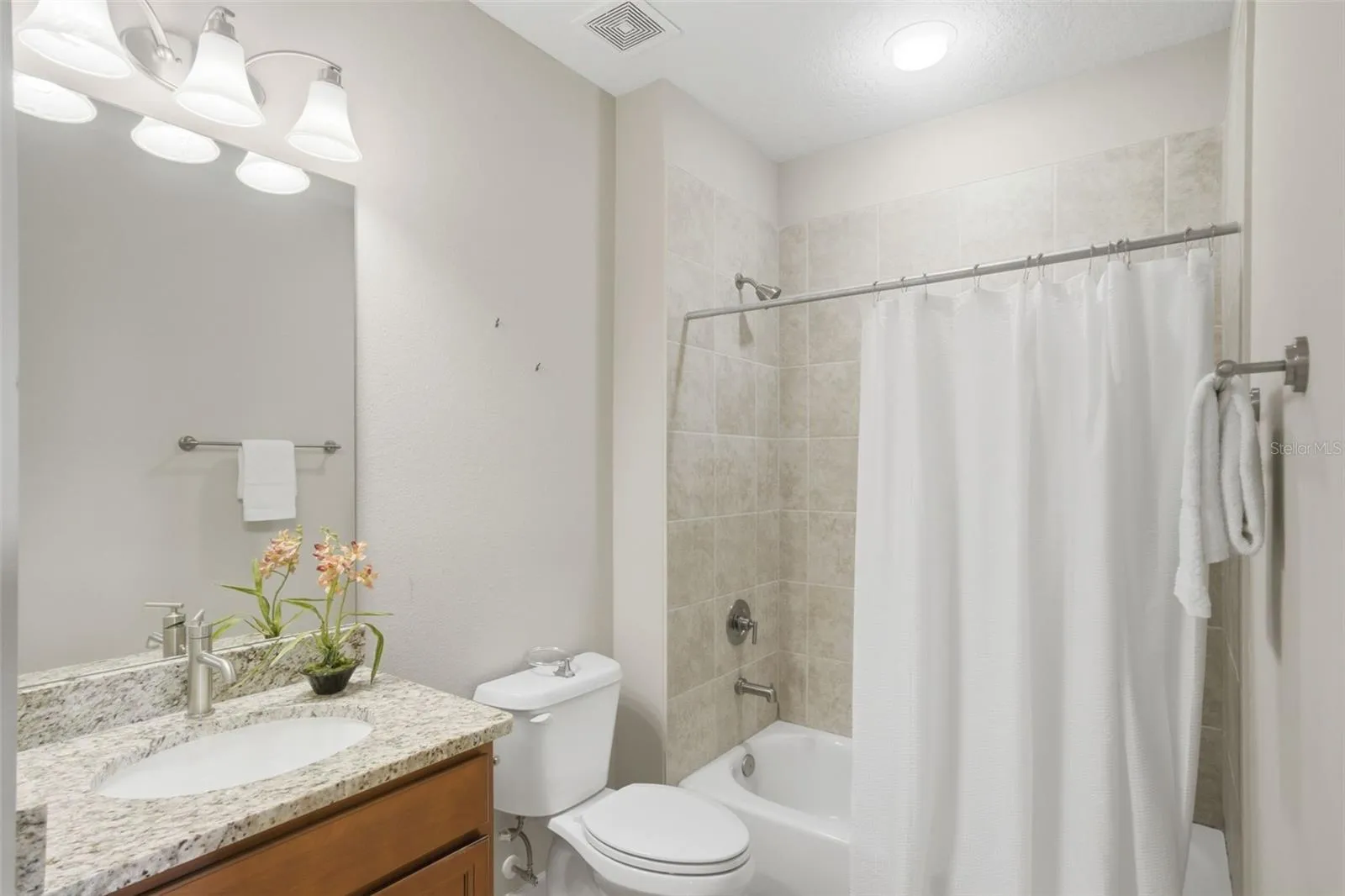 BEDROOM 2 BATH