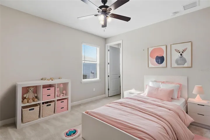 BEDROOM 4