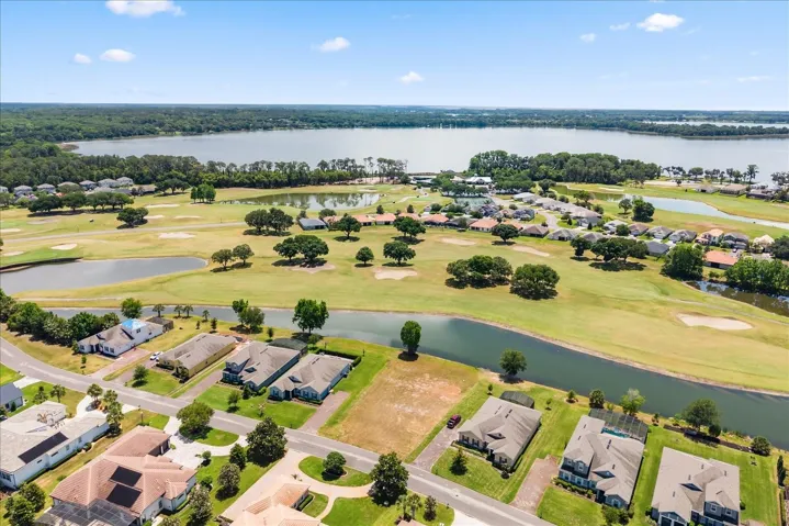 High view of Lake Beauclair
