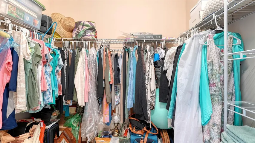 walk in closet