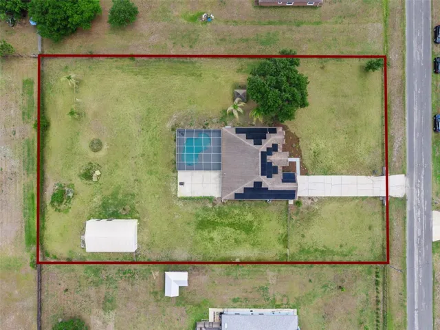 Over 1 acre in Wedgefield