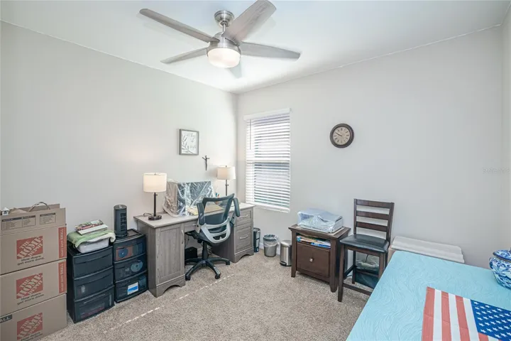 GUEST ROOM 2/OFFICE