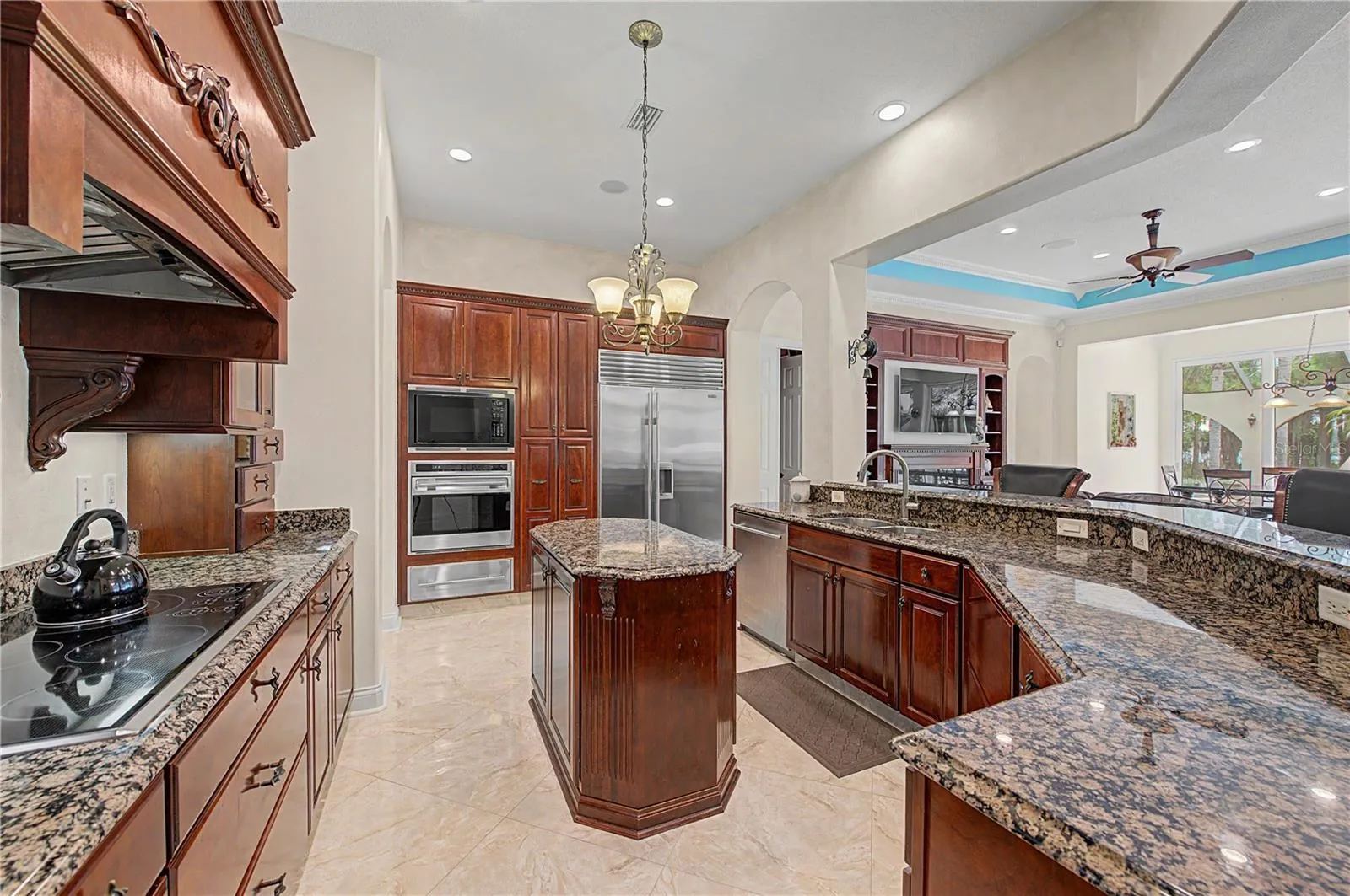 Gourmet Kitchen