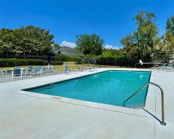 Community pool