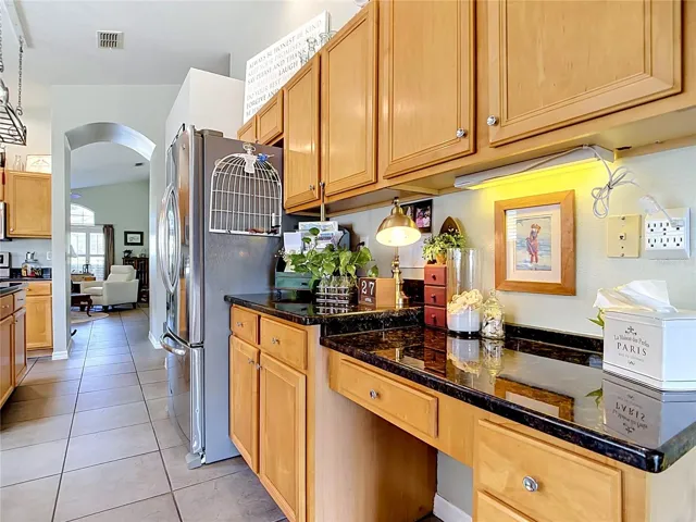 Built-in desk in kitchen!