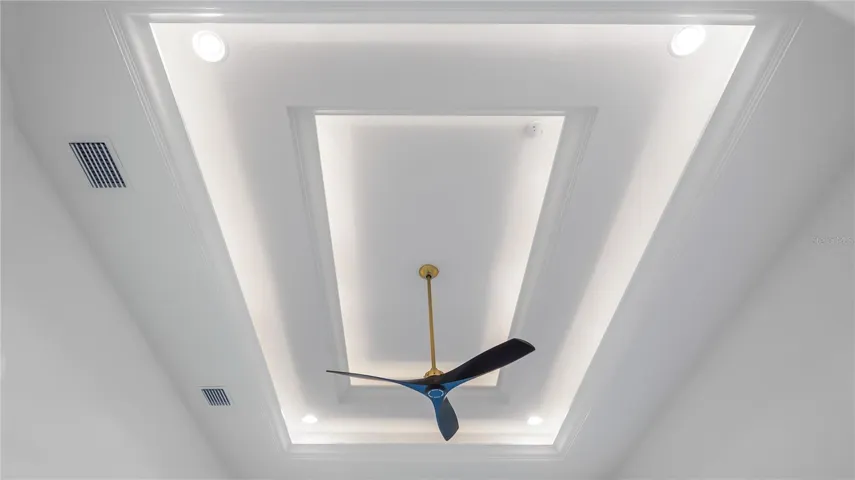 Primary bedroom ceiling