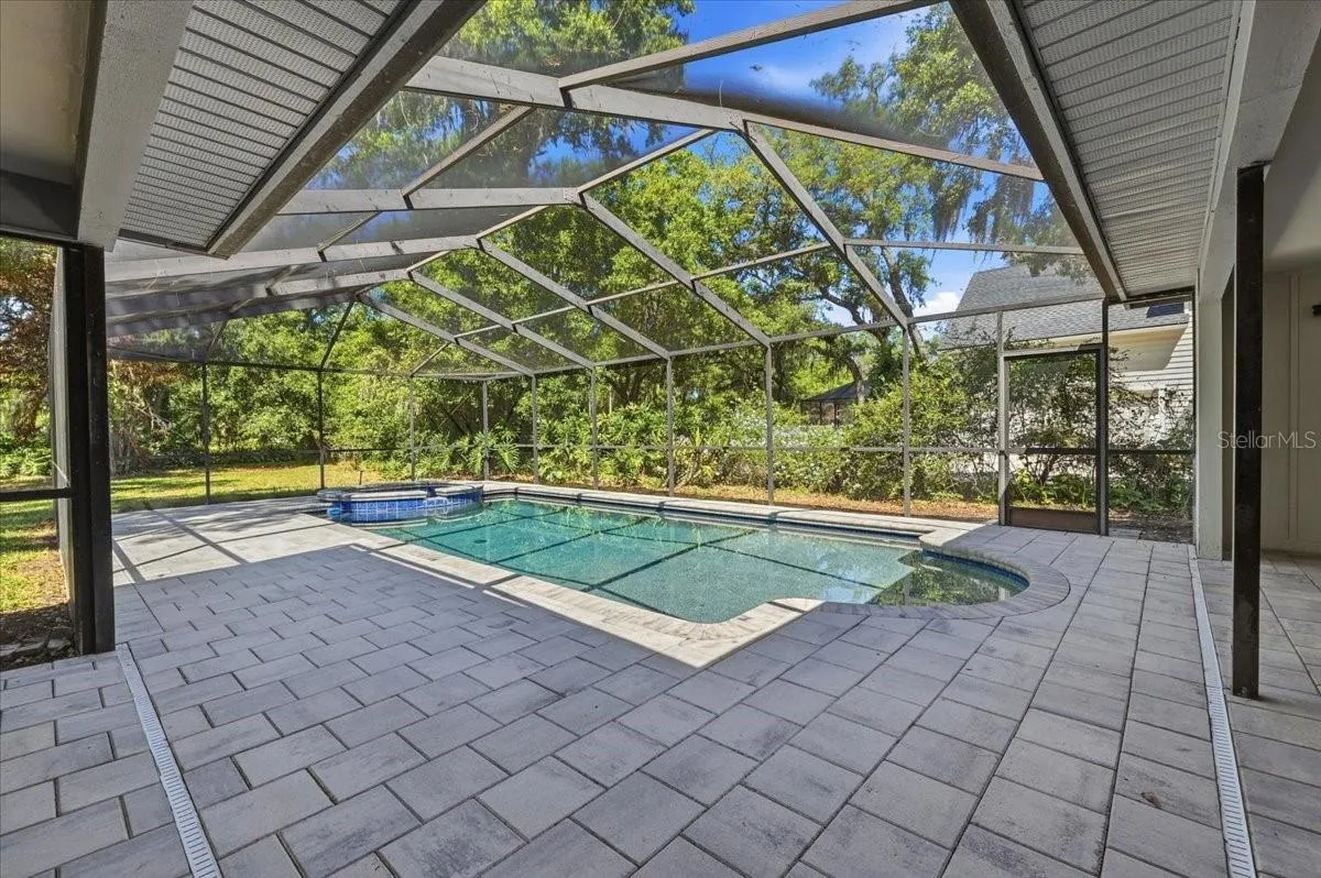 2800 Hammock Dr, Plant City, Florida 33566 — photo 2
