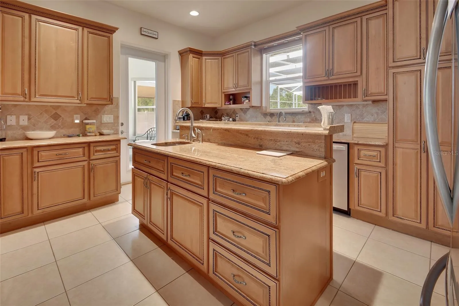 Kitchen island