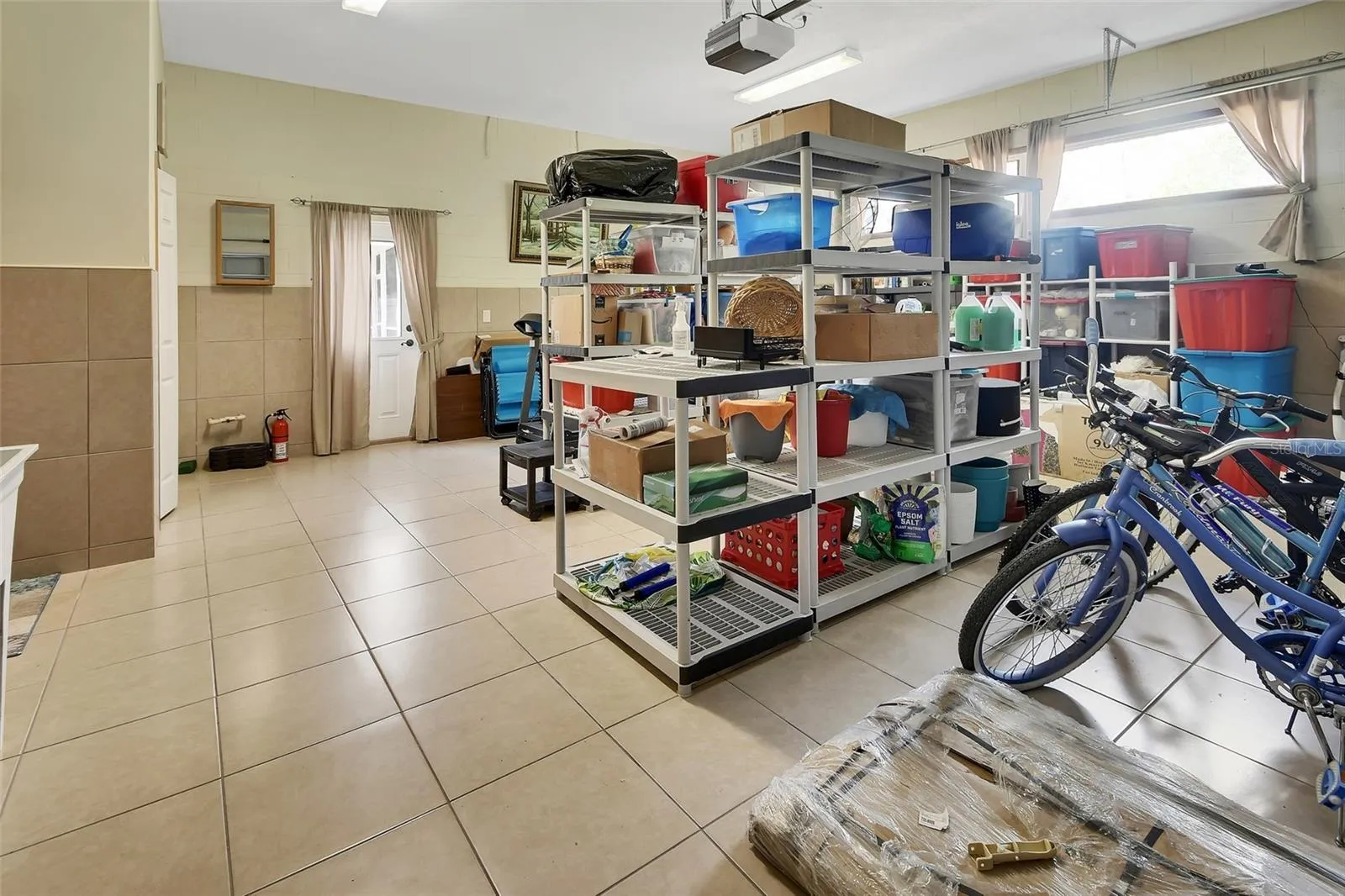 Garage 1