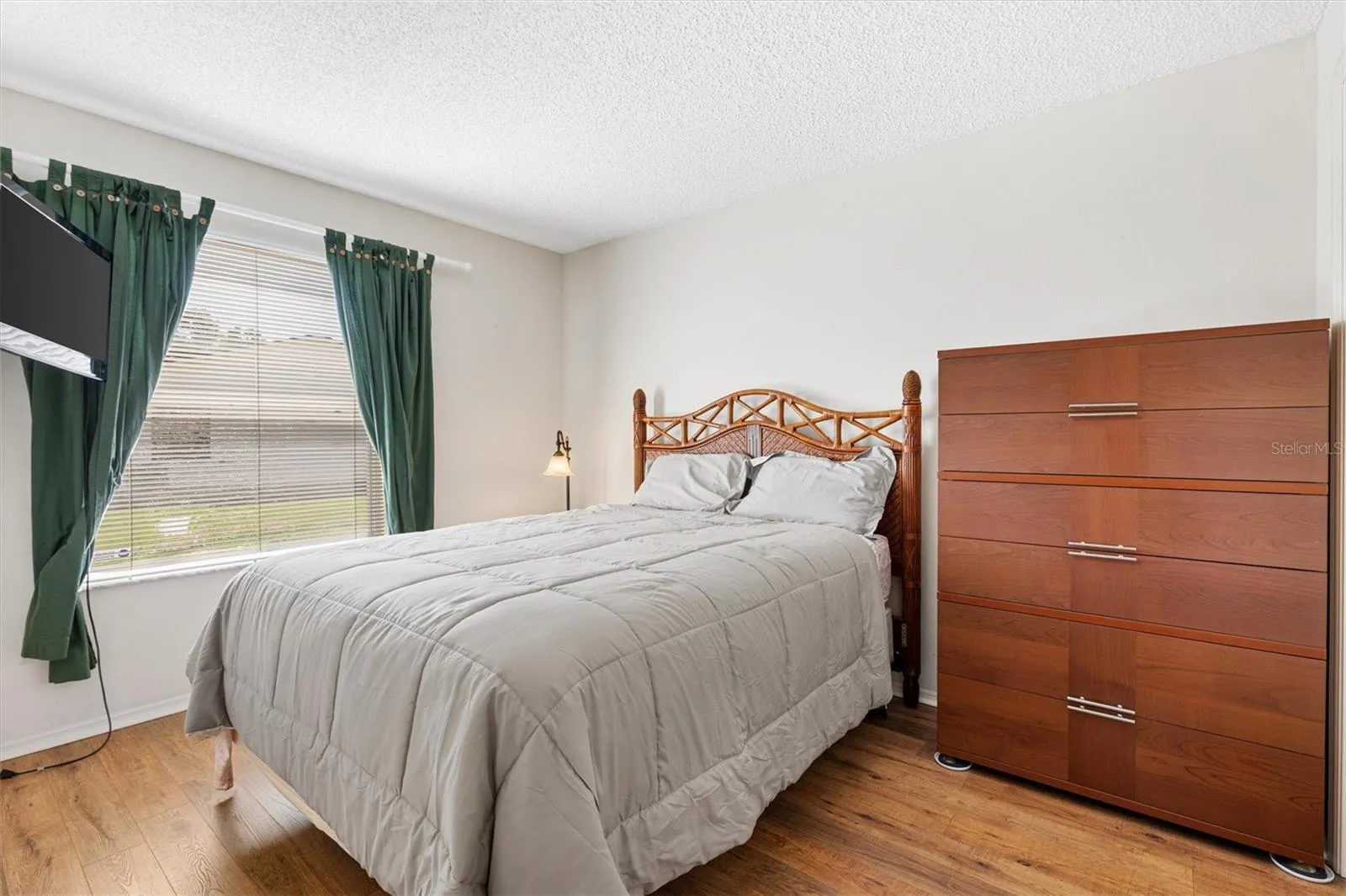 Guest bedroom #2.