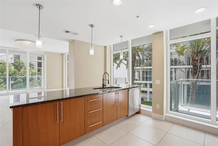 Kitchen Peninsula and BarTop