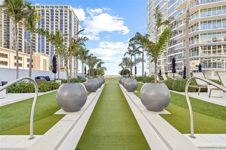 Amenity Deck