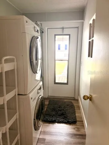 Mudroom with Washer and Dryer