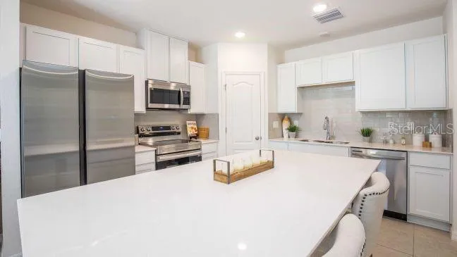 Model home - actual features may vary.
