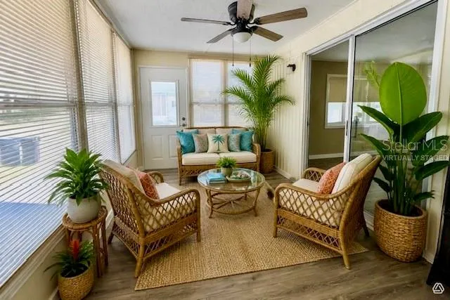 Virtually staged Florida room