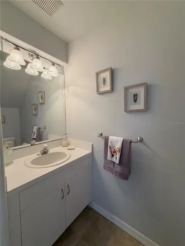 half bath 1st floor