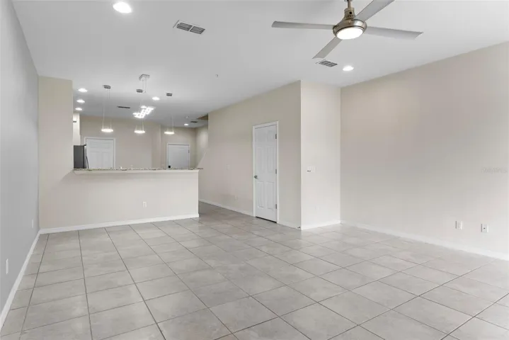 Living/Dining Area