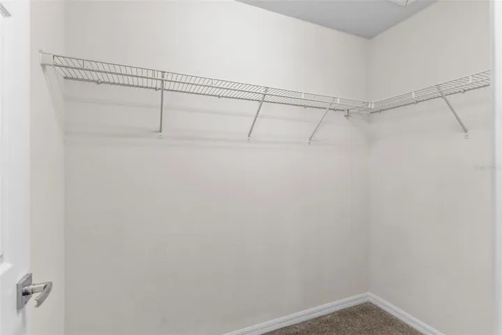 Walk in closet