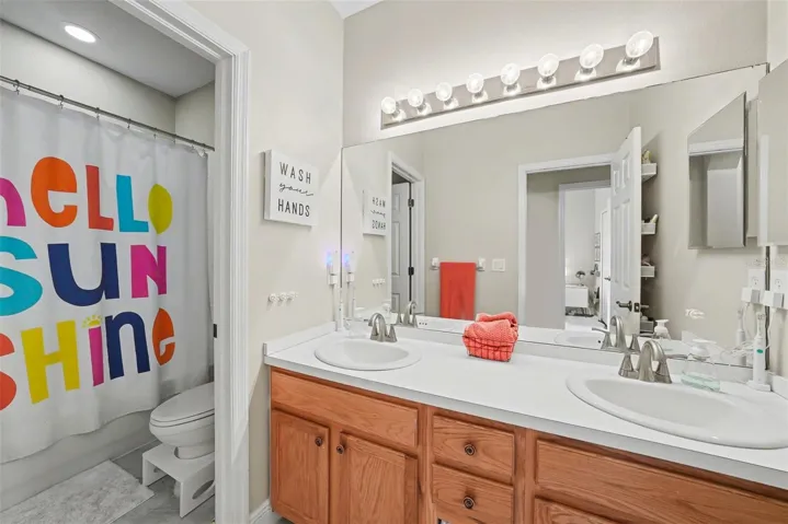 Bathroom 2