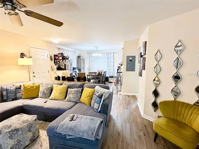 Living room & Dining room combo