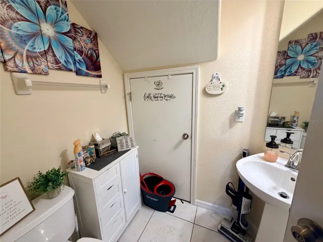 Downstairs half Bathroom