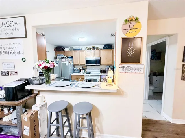 Dining room & Kitchen