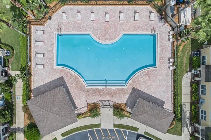 Community pool