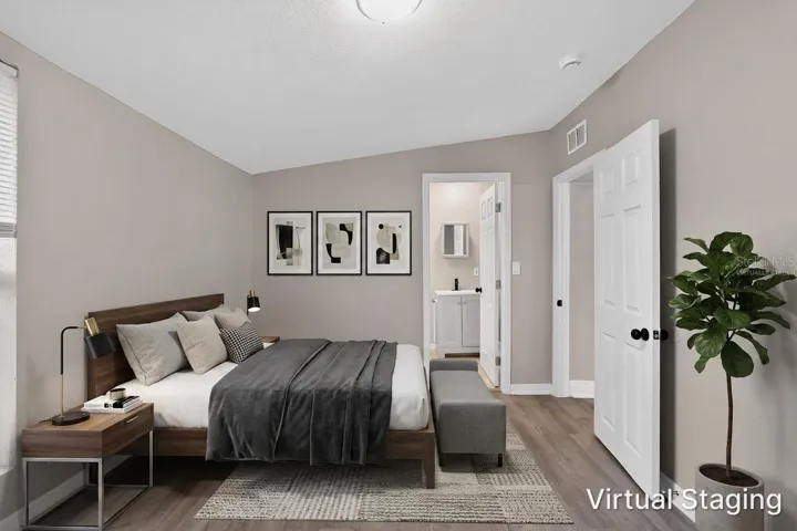 Virtually staged