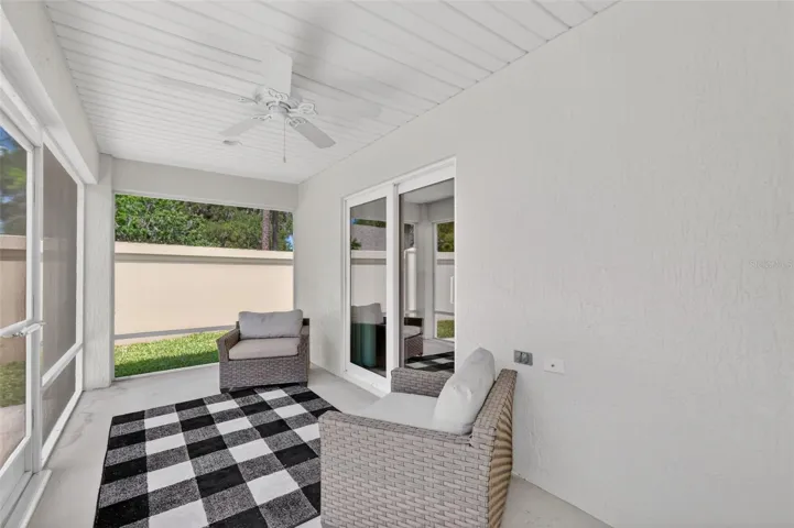 Spacious Lanai