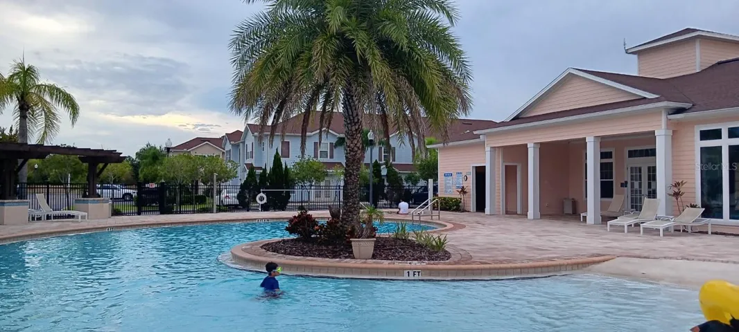 Condominium Pool