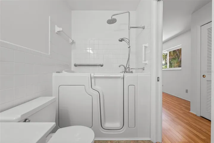 Master En-Suite